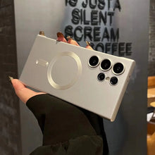 Load image into Gallery viewer, Slim Matte Borderless MagSafe Case - Samsung