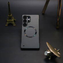 Load image into Gallery viewer, Premium Metal Texture Borderless Magsafe Case