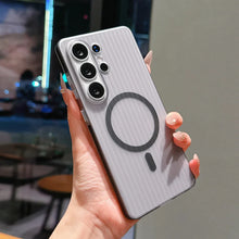 Load image into Gallery viewer, Crystaluxe Anti-Yellow MagSafe Case