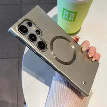 Load image into Gallery viewer, Premium Metal Texture Borderless Magsafe Case