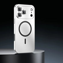 Load image into Gallery viewer, iPhone 17 Series MetalCore MagShield Case