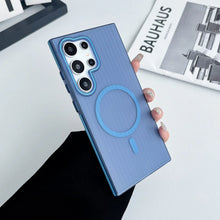 Load image into Gallery viewer, Matte Corrugated Magsafe Hard Case- iPhone