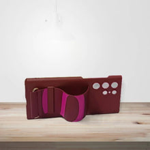 Load image into Gallery viewer, Stripped Design Case for Samsung S22 Ultra