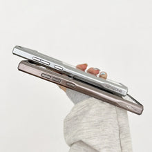 Load image into Gallery viewer, Transparent Armour Magsafe Case- Samsung
