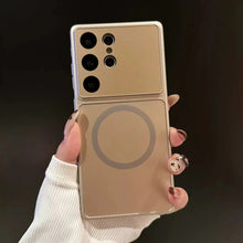 Load image into Gallery viewer, Samsung Galaxy S26 Ultra Glass Lens Magnetic Phone Case

