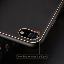 Load image into Gallery viewer, iPhone 7/8/SE(2020) Leather Textured Gold Plated Case
